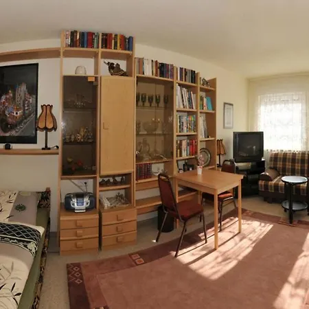 Ferienwohnung-Monteurzimmer Pforzheim Διαμέρισμα *